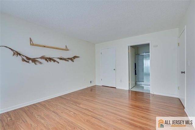 69 Amberly Court 165, Franklin Park, NJ 08823