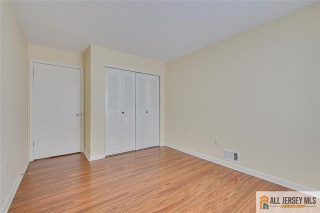 69 Amberly Court 165, Franklin Park, NJ 08823