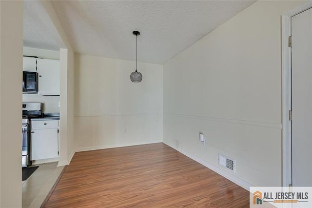 69 Amberly Court 165, Franklin Park, NJ 08823