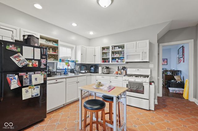 233 N Oxford Street, Indianapolis, IN 46201