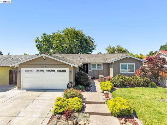 3051 Knights Bridge Rd, San Jose, CA 95132