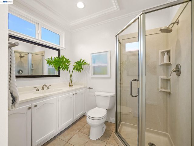 3051 Knights Bridge Rd, San Jose, CA 95132