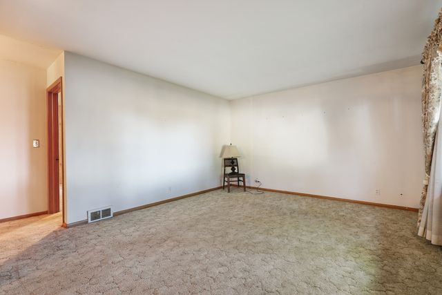 2219 Mcdonough Street, Joliet, IL 60436