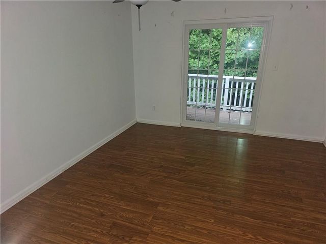 1909 Brian Way, Decatur, GA 30033