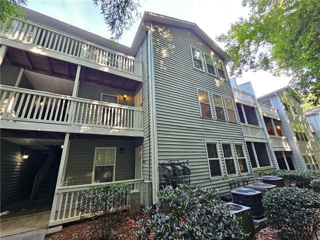 1909 Brian Way, Decatur, GA 30033