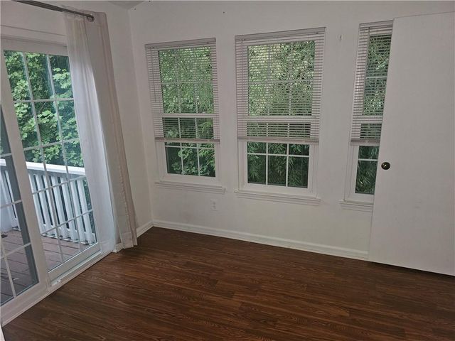 1909 Brian Way, Decatur, GA 30033