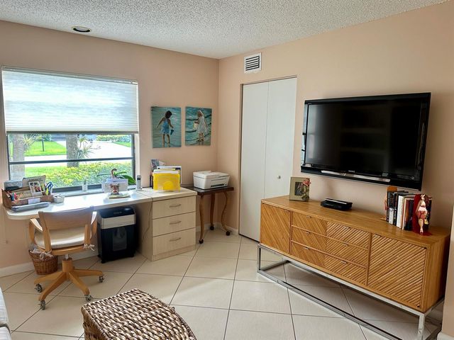 21500 Cypress Hammock Drive 38e, Boca Raton, FL 33428