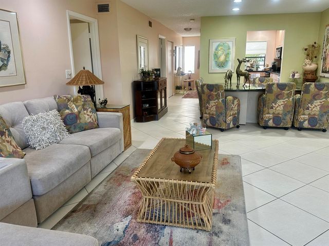 21500 Cypress Hammock Drive 38e, Boca Raton, FL 33428