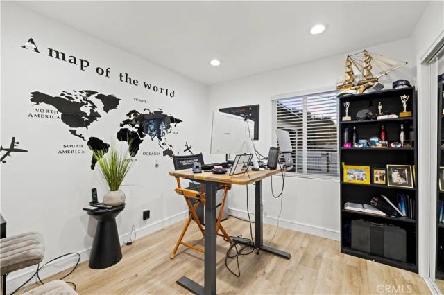 467 Susan Ave, Moorpark, CA 93021