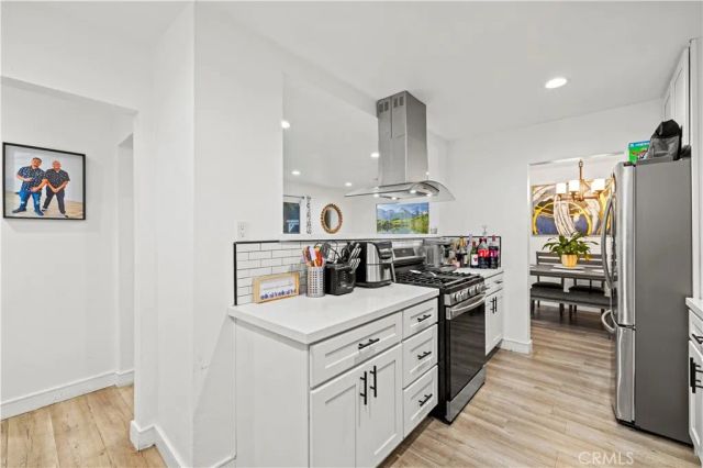 467 Susan Ave, Moorpark, CA 93021