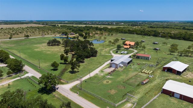 7999 County Road 151, Kaufman, TX 75142