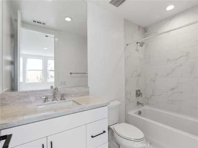 165 Apron, Irvine, CA 92618