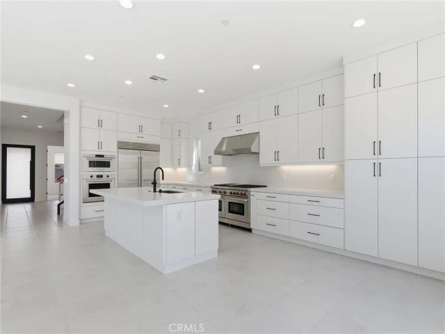 165 Apron, Irvine, CA 92618