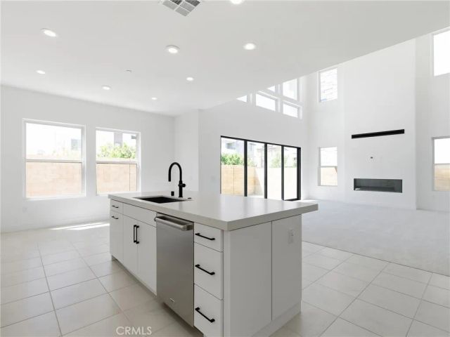 165 Apron, Irvine, CA 92618