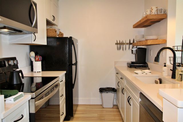 19 Village Ln Unit 322, Bolton, VT 05477