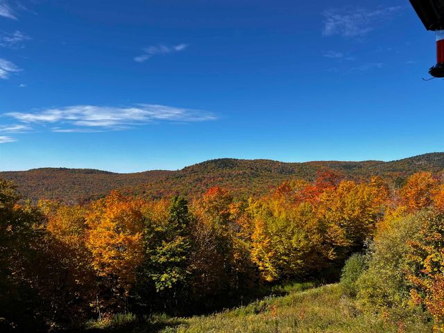 19 Village Ln Unit 322, Bolton, VT 05477