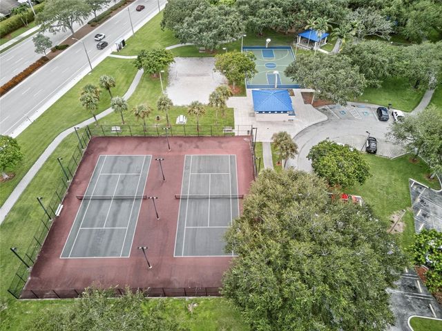 913 Meadows Circle 913, Boynton Beach, FL 33436