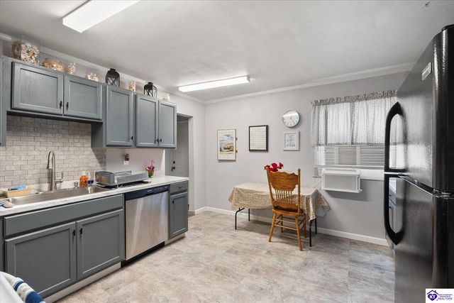 513 Village Drive, Elizabethtown, KY 42701