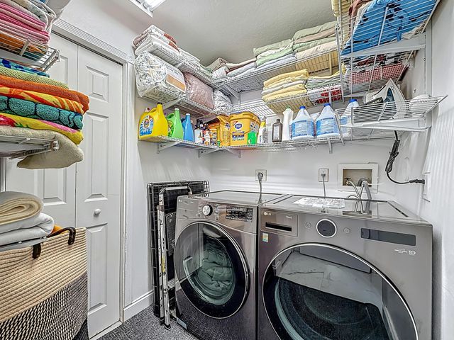 5524 Boynton Gardens Drive, Boynton Beach, FL 33437