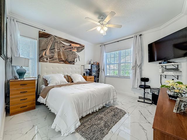 5524 Boynton Gardens Drive, Boynton Beach, FL 33437