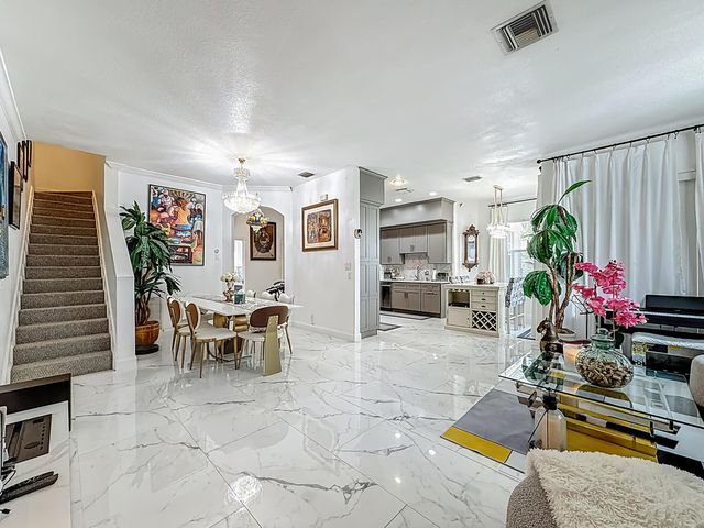 5524 Boynton Gardens Drive, Boynton Beach, FL 33437