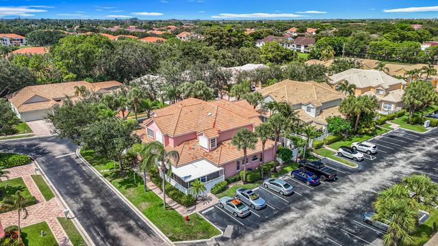 5524 Boynton Gardens Drive, Boynton Beach, FL 33437