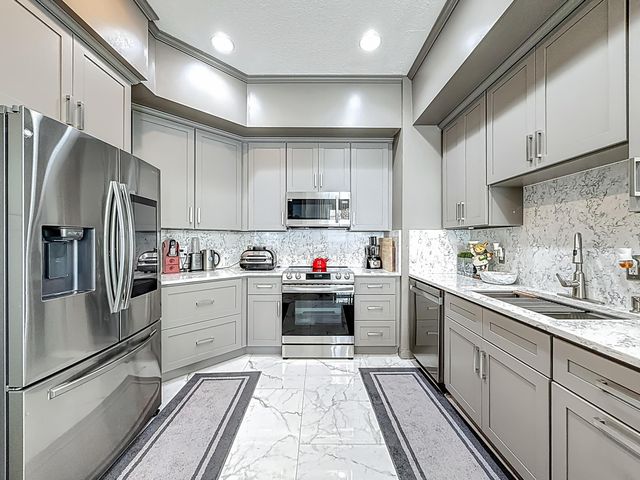 5524 Boynton Gardens Drive, Boynton Beach, FL 33437