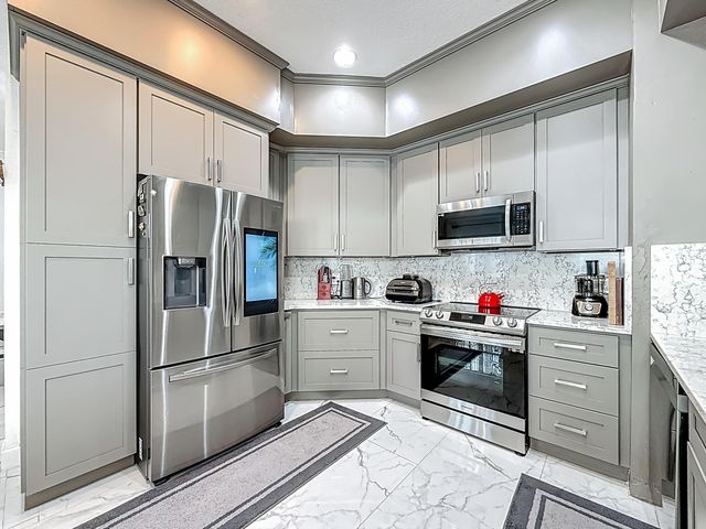 5524 Boynton Gardens Drive, Boynton Beach, FL 33437