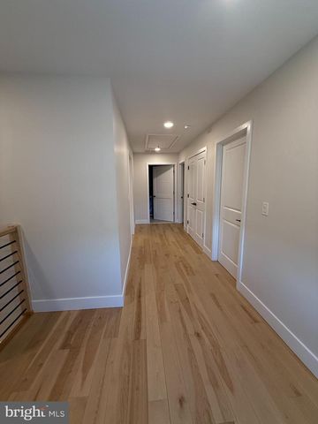 914 JAMES AVE, Cinnaminson, NJ 08077