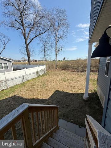 914 JAMES AVE, Cinnaminson, NJ 08077