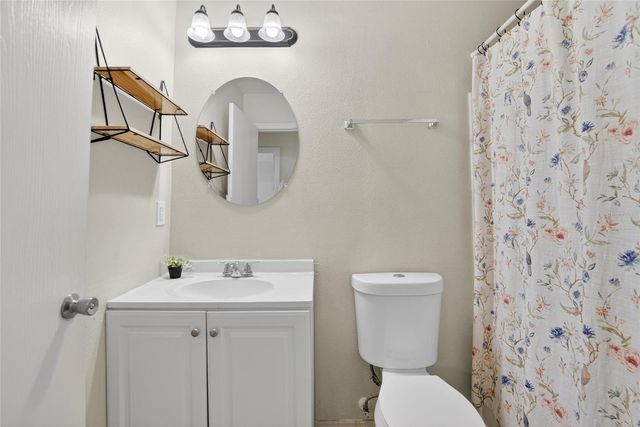 2605 OLEANDER LAKES DRIVE, Brandon, FL 33511