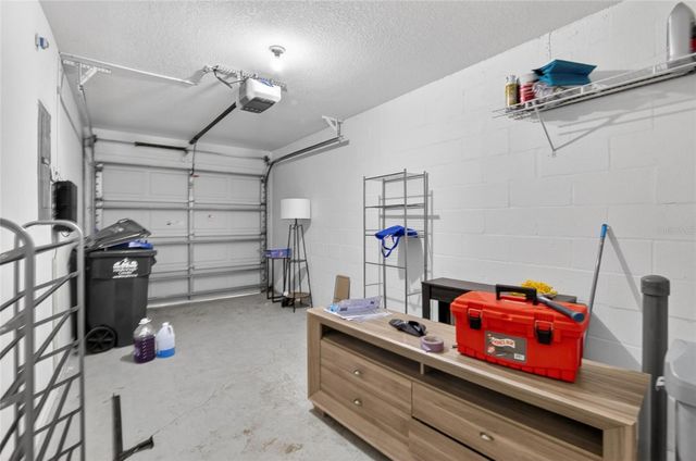 2605 OLEANDER LAKES DRIVE, Brandon, FL 33511