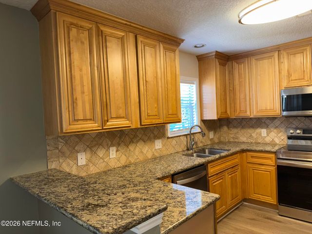 3434 BLANDING Boulevard 215, Jacksonville, FL 32210