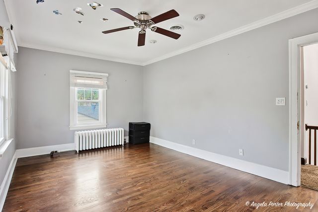 462 Glendenning Place, Waukegan, IL 60085