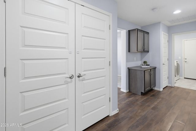 18424 W GETTY Drive, Goodyear, AZ 85338