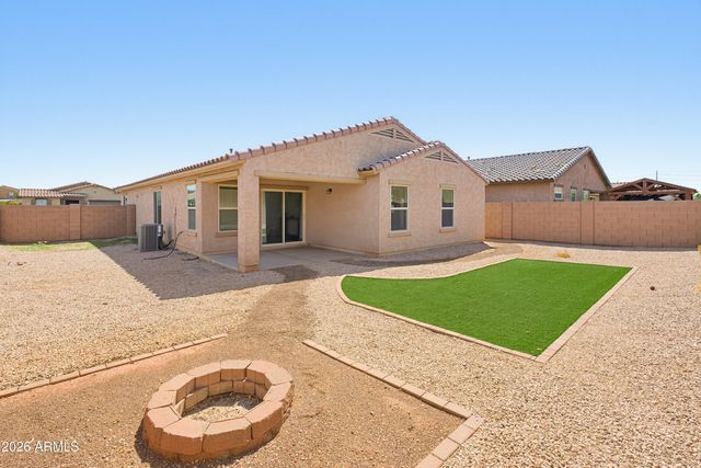 18424 W GETTY Drive, Goodyear, AZ 85338