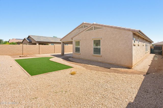 18424 W GETTY Drive, Goodyear, AZ 85338