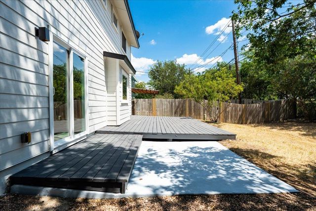 3709 Counselor DR, Austin, TX 78749