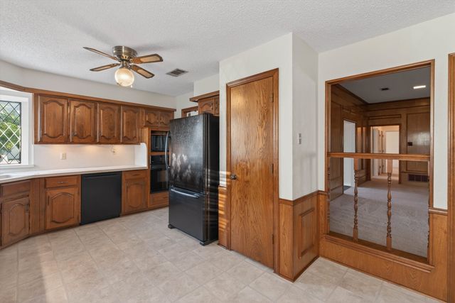 1838 Meadowview Drive, Garland, TX 75043