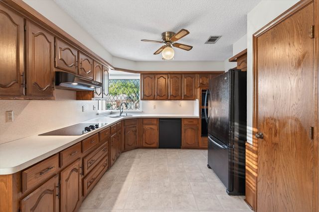 1838 Meadowview Drive, Garland, TX 75043