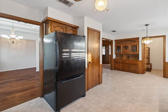 1838 Meadowview Drive, Garland, TX 75043