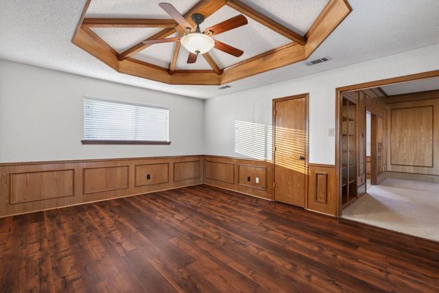 1838 Meadowview Drive, Garland, TX 75043