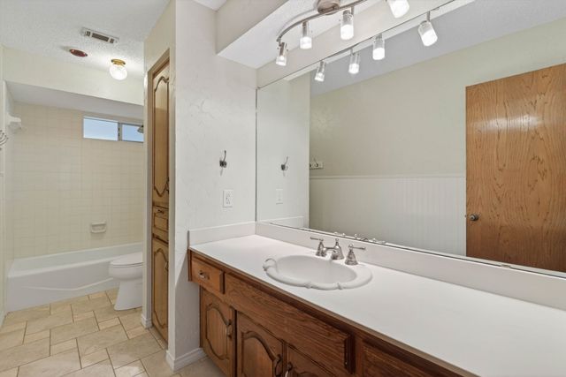 1838 Meadowview Drive, Garland, TX 75043