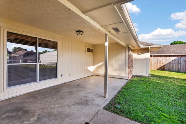 1838 Meadowview Drive, Garland, TX 75043