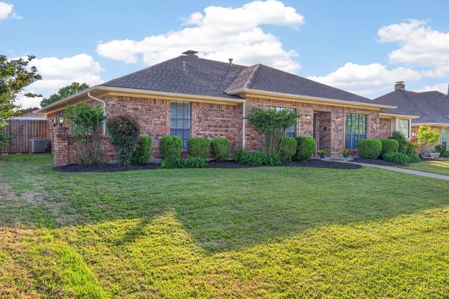 1838 Meadowview Drive, Garland, TX 75043