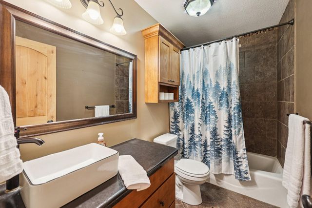 11576 Bristol Road, Chisago City, MN 55013