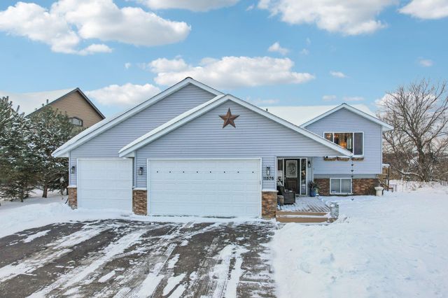 11576 Bristol Road, Chisago City, MN 55013