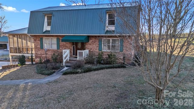 280 Forest Acres Lane, Taylorsville, NC 28681