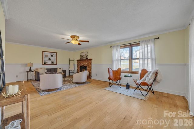 280 Forest Acres Lane, Taylorsville, NC 28681