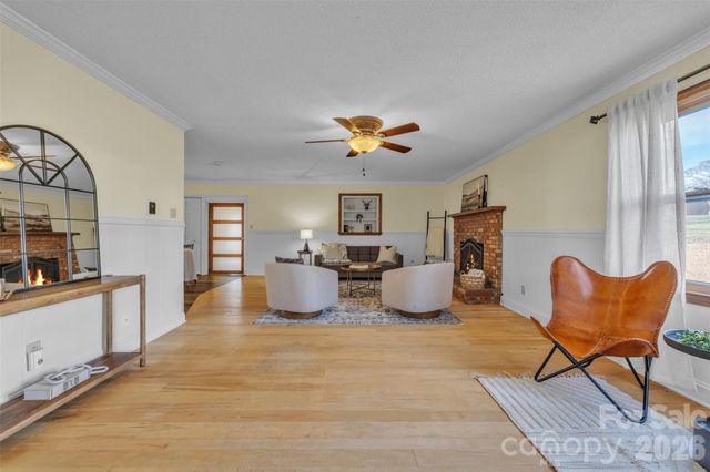 280 Forest Acres Lane, Taylorsville, NC 28681